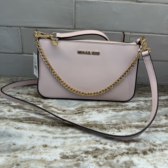 Michael Kors Jet Set Travel and Zip Pouchette Crossbody Leather Powder Blush
NWT - Picture 1 of 10